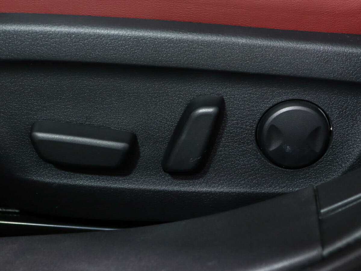 Mazda 3, 2023 Фото №17