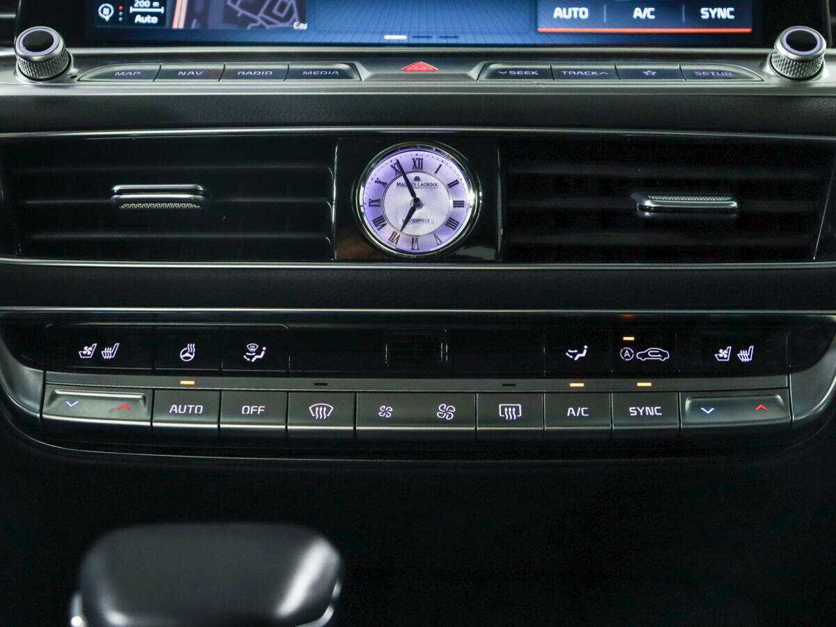 Kia K900, 2019 Фото №28