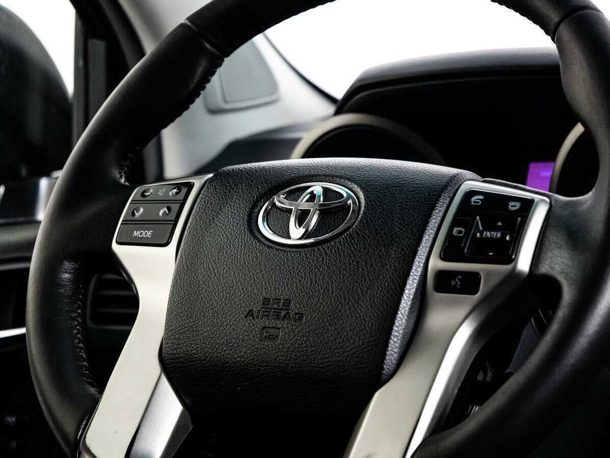 Toyota Land Cruiser Prado, 2010 Фото №11