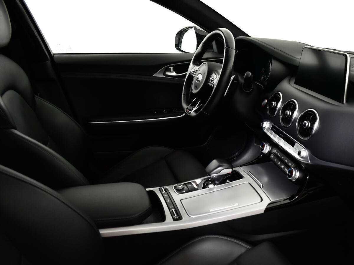 Kia Stinger, 2019 Фото №6