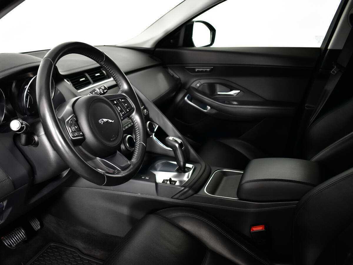 Jaguar E-Pace, 2019 Фото №10