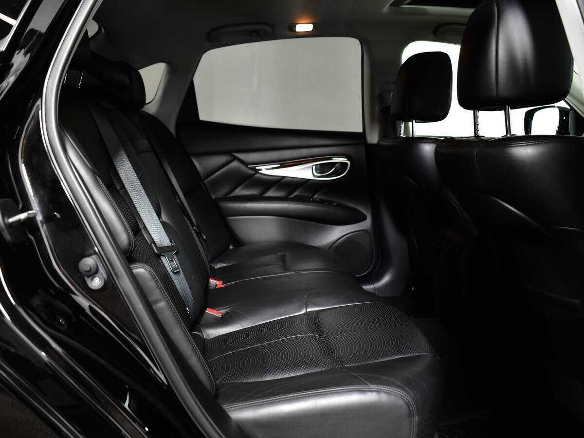Infiniti Q70, 2014 Фото №6
