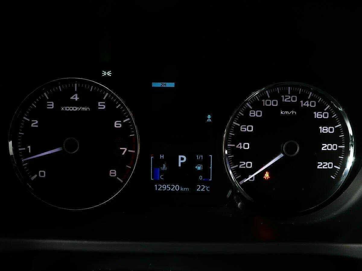 Mitsubishi Pajero Sport, 2017 Фото №9