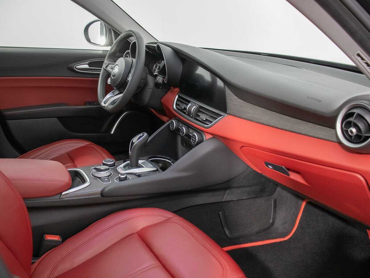 Alfa Romeo Giulia, 2021 Фото №9