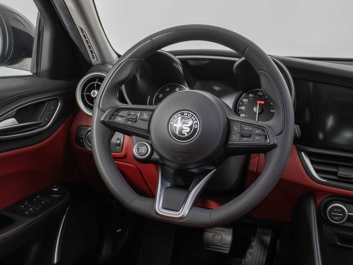Alfa Romeo Giulia, 2021 Фото №15