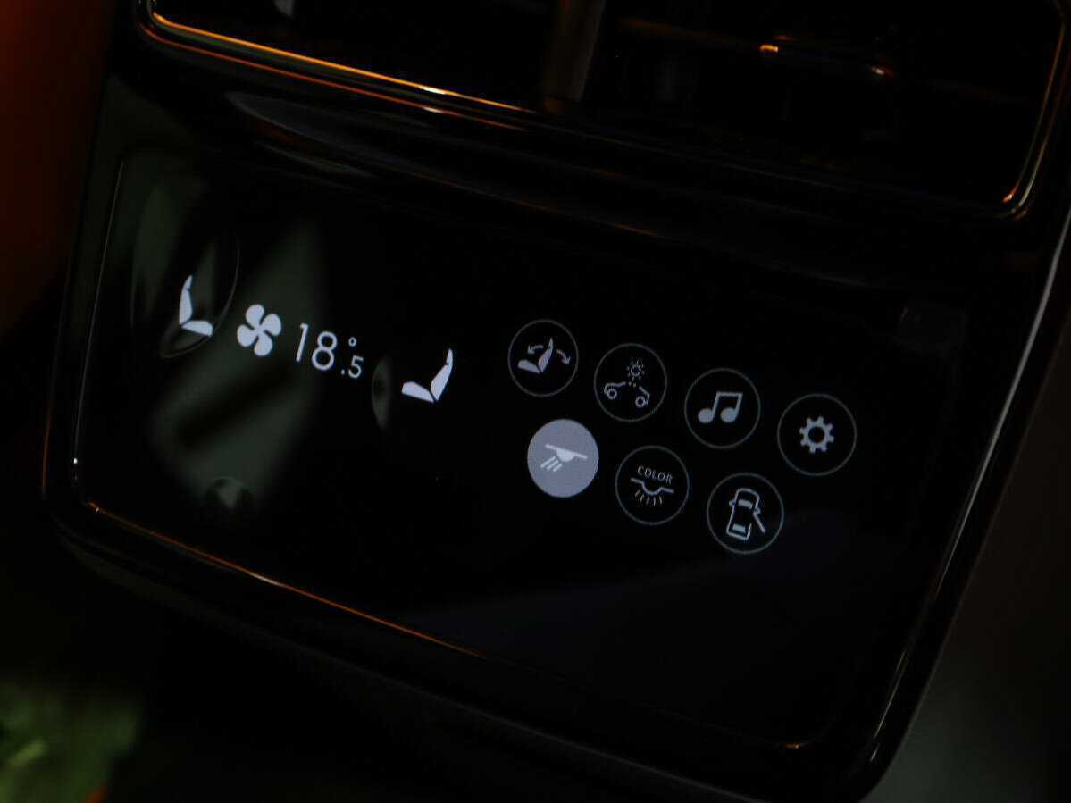 Zeekr 001 100 kWh, 2023 Фото №14