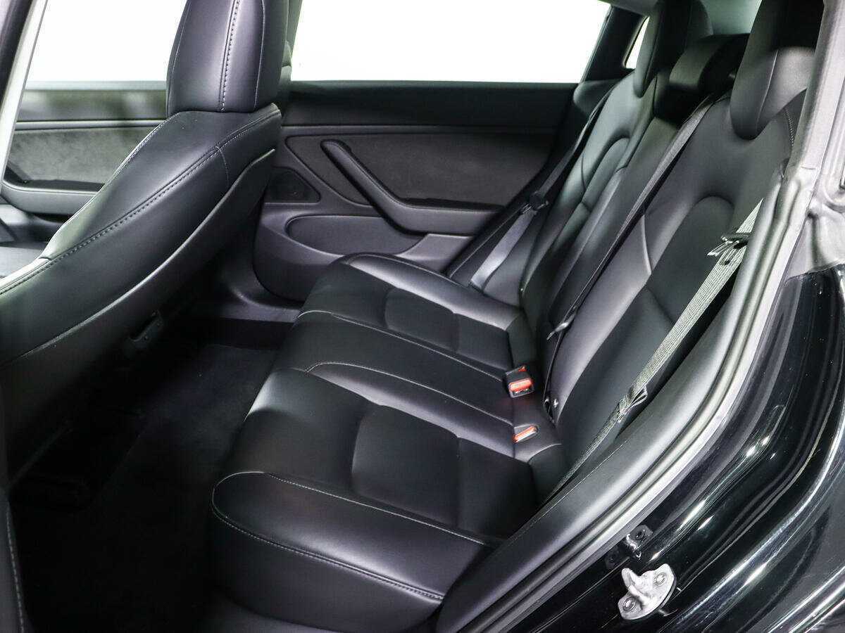 Tesla Model 3 Mid Range, 2018 - 89 703 км. | Фото №8