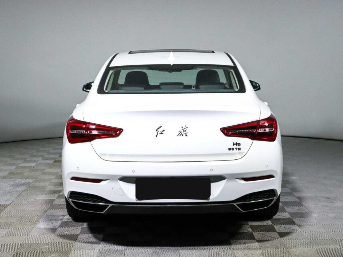 Hongqi H5, 2022 - 64 км. | Фото №6