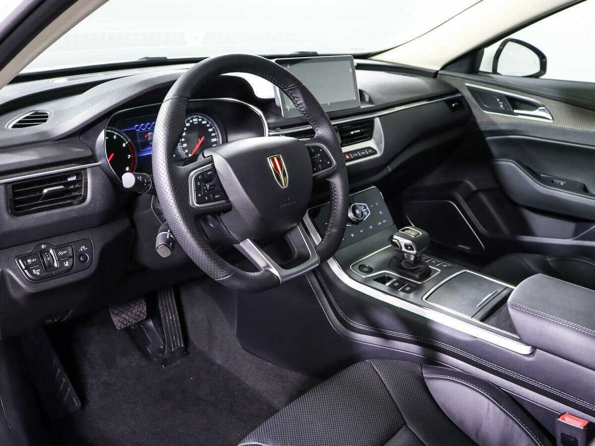 Hongqi H5, 2022 Фото №14