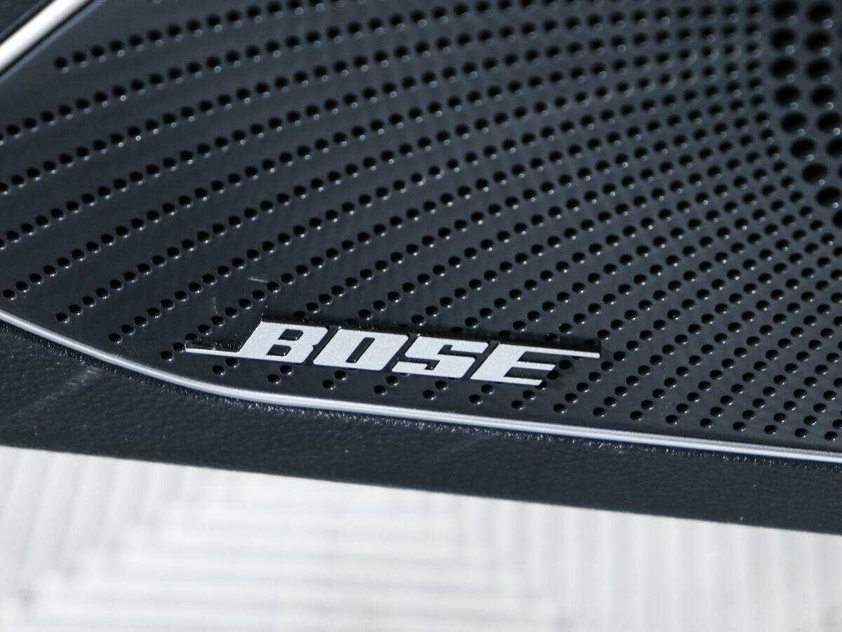 Hongqi H5, 2022 Фото №26