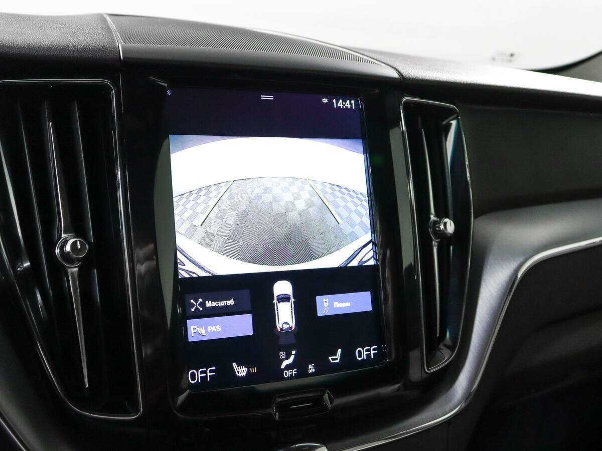 Volvo XC60, 2020 Фото №20
