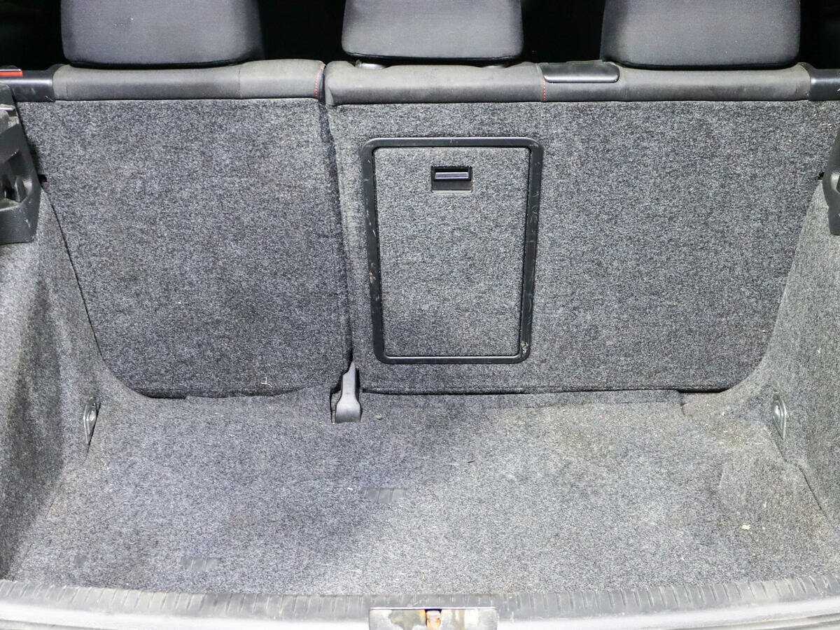 Volkswagen Golf GTI, 2009 Фото №15