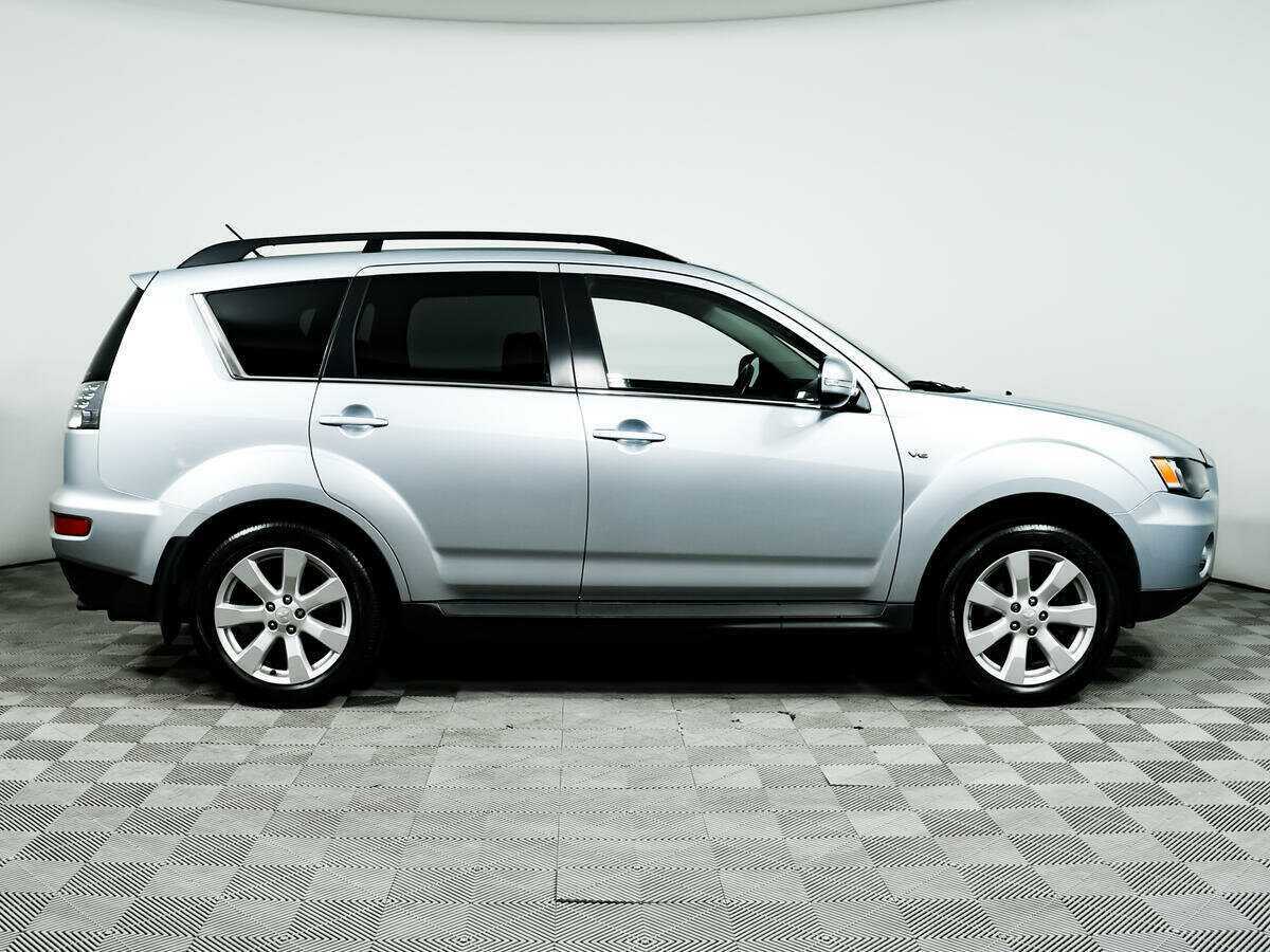Mitsubishi Outlander, 2011 - 49 523 км. | Фото №4