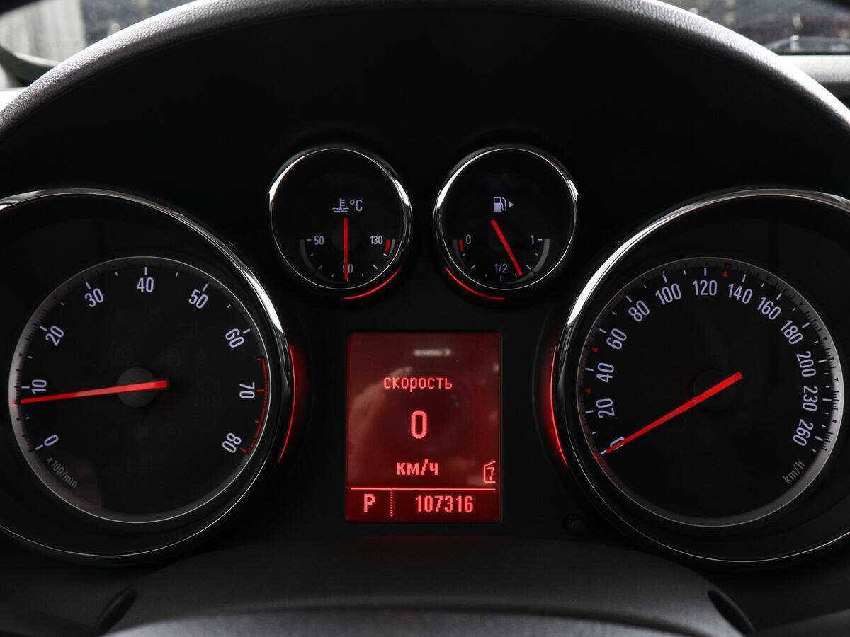 Opel Astra, 2011 Фото №11