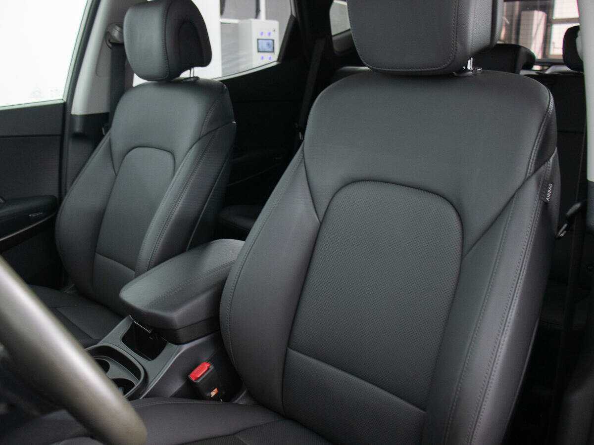 Hyundai Santa Fe, 2016 Фото №12