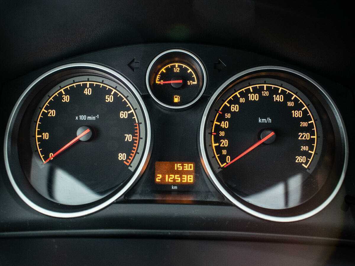 Opel Astra, 2011 Фото №12