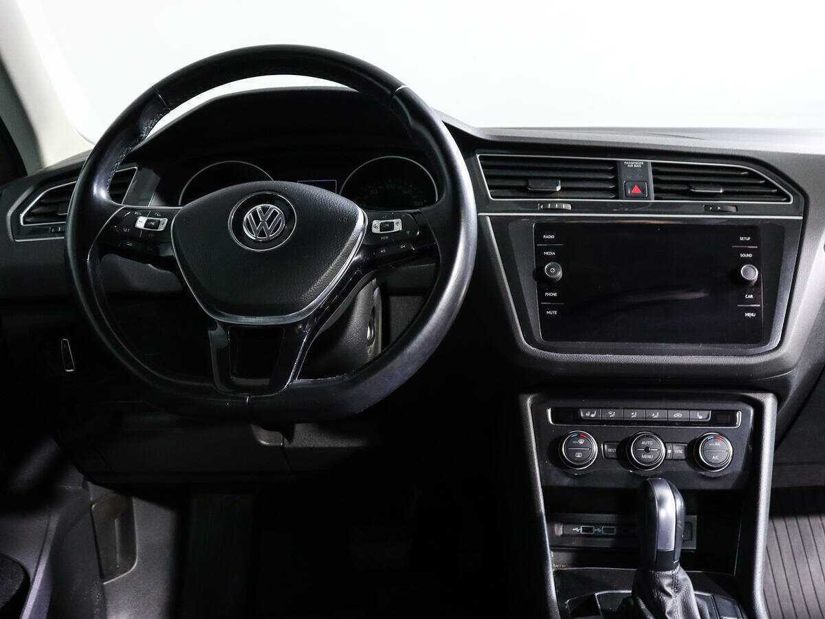 Volkswagen Tiguan L, 2019 Фото №12
