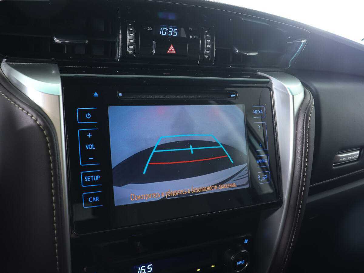 Toyota Fortuner, 2017 Фото №18