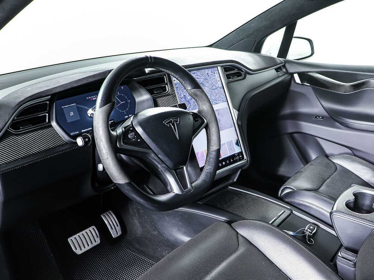 Tesla Model X P90D, 2016 Фото №13