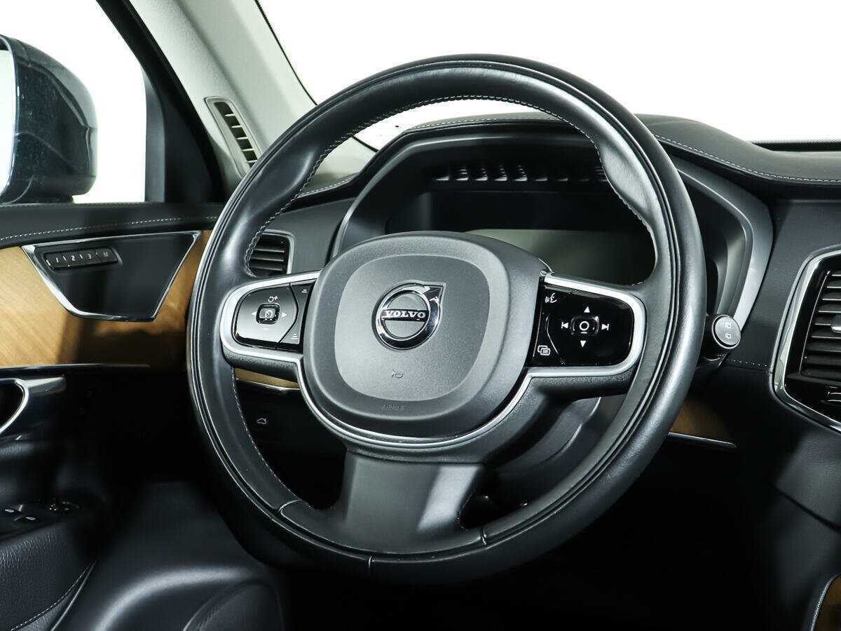 Volvo XC90, 2021 Фото №14