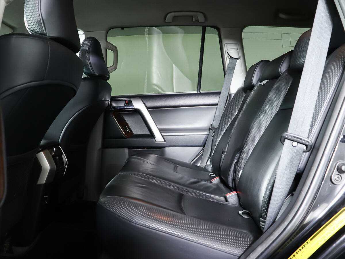 Toyota Land Cruiser Prado, 2011 Фото №7