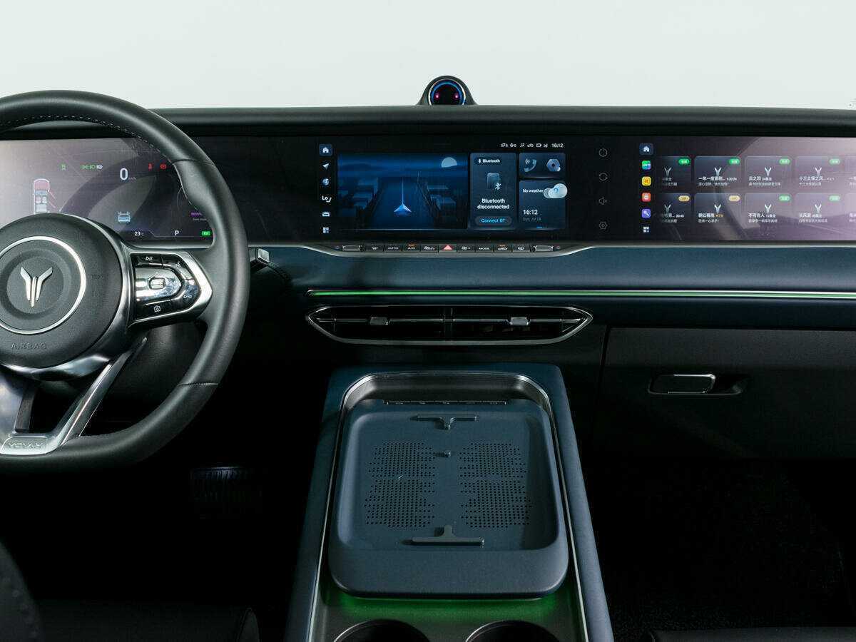 Voyah Free, 2023 - 3 002 км. | Фото №6