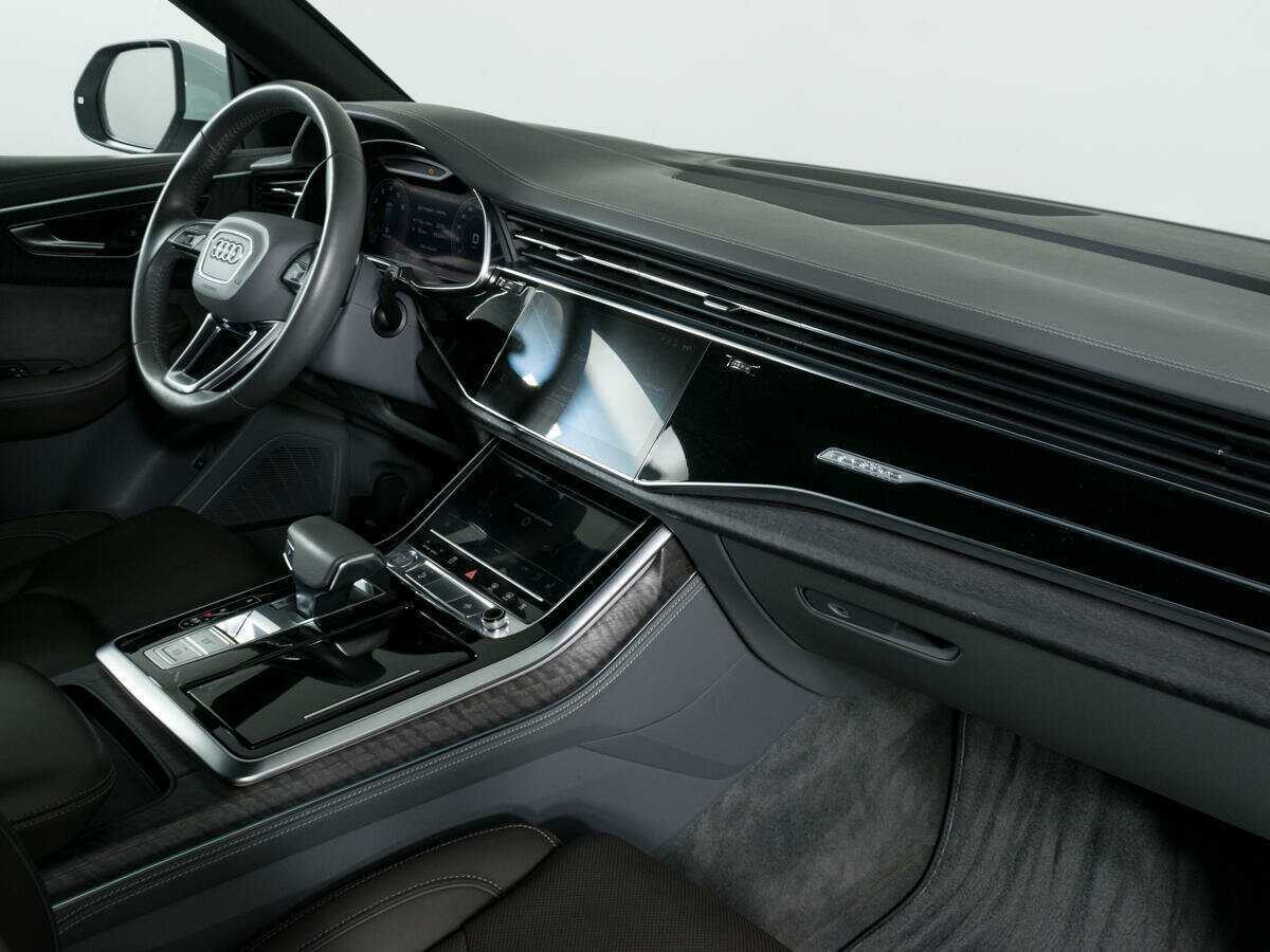 Audi Q8 55 TFSI, 2019 Фото №10