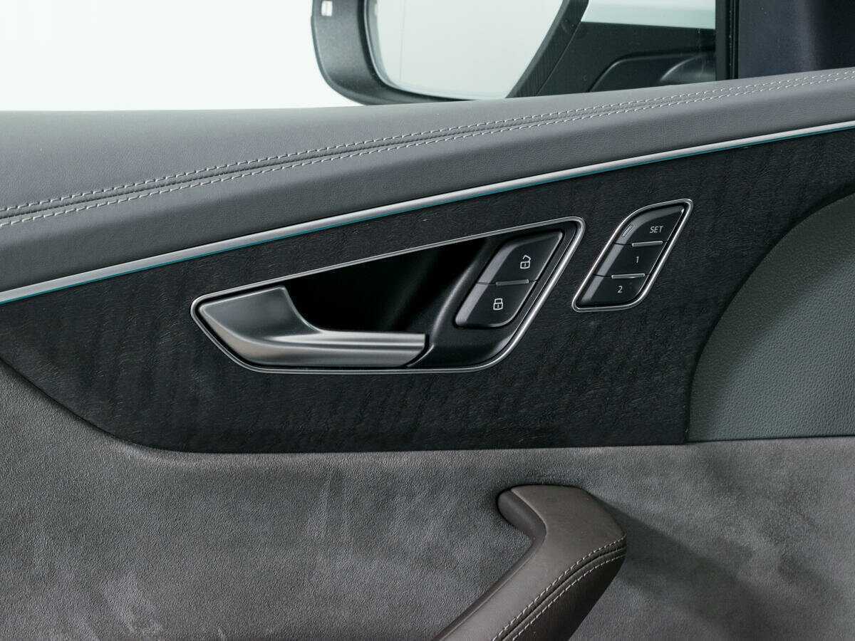 Audi Q8 55 TFSI, 2019 Фото №19