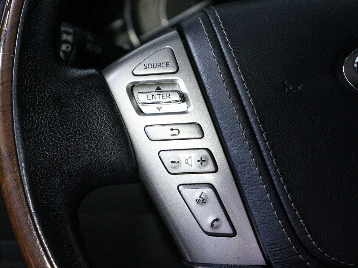 Infiniti QX80, 2018 Фото №27