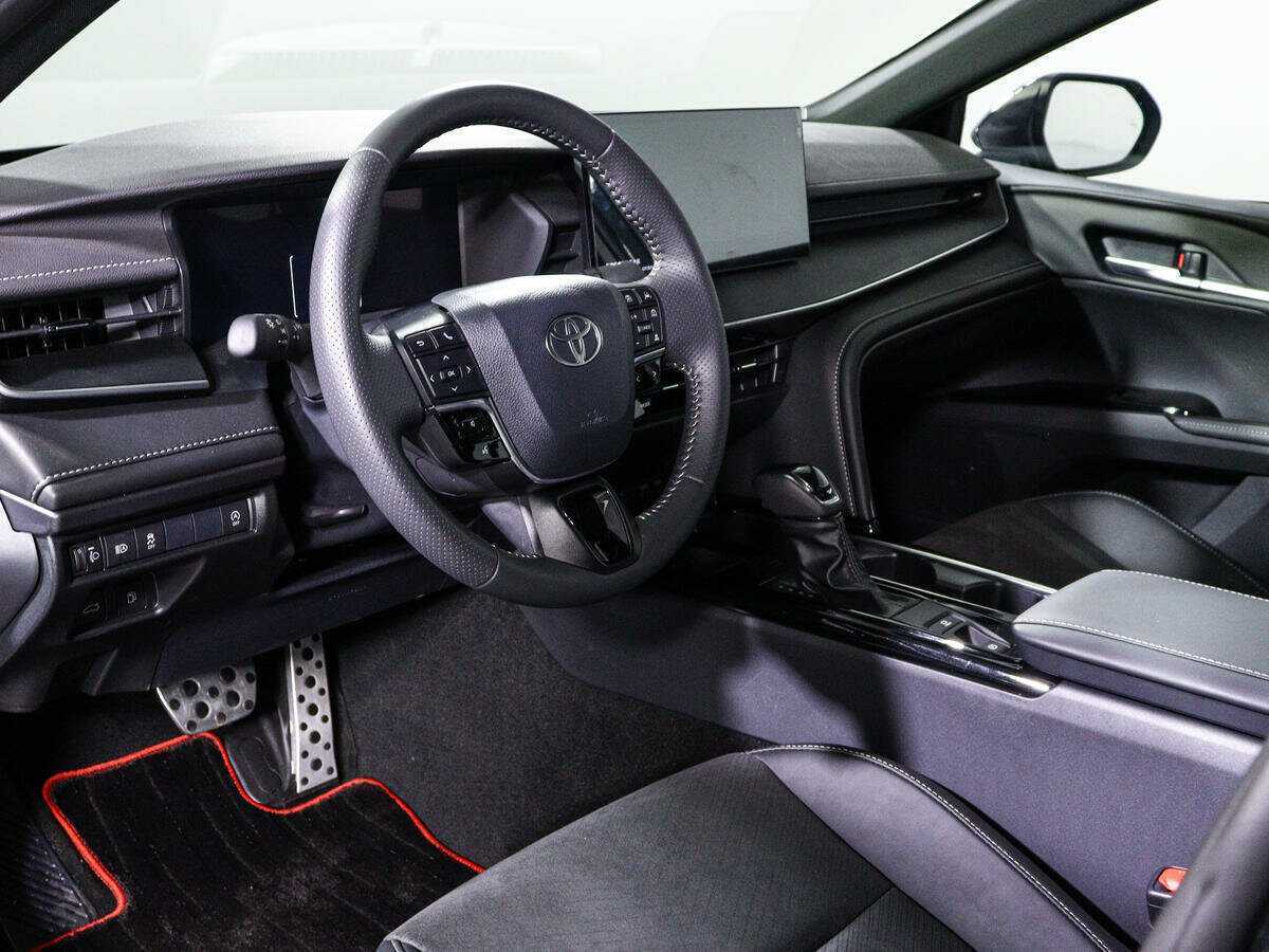 Toyota Camry, 2024 Фото №14