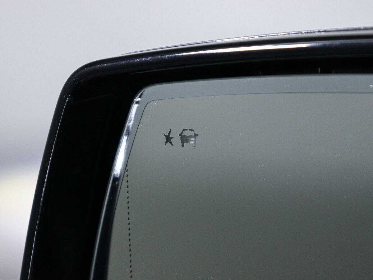 Cadillac Escalade, 2016 Фото №22