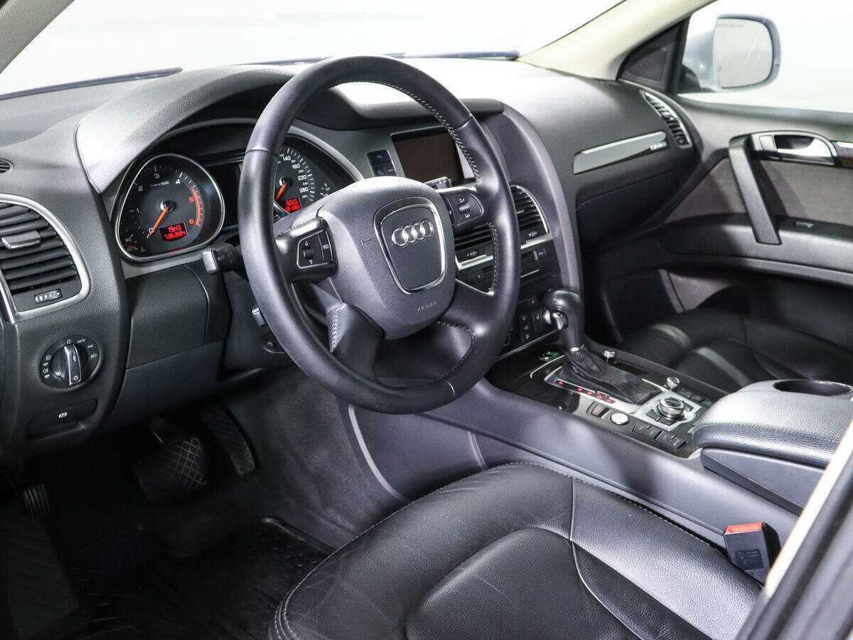 Audi Q7, 2010 Фото №14