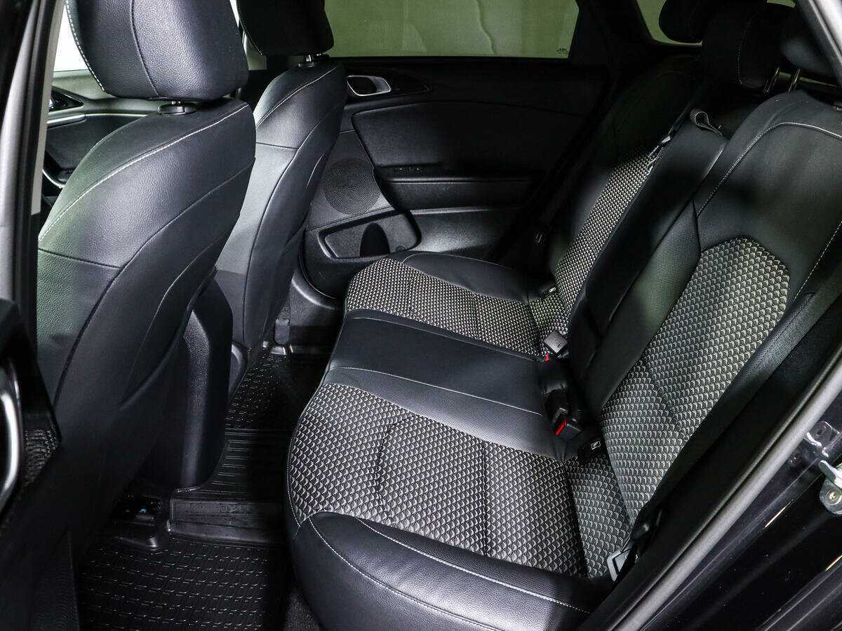 Kia Ceed, 2021 Фото №10