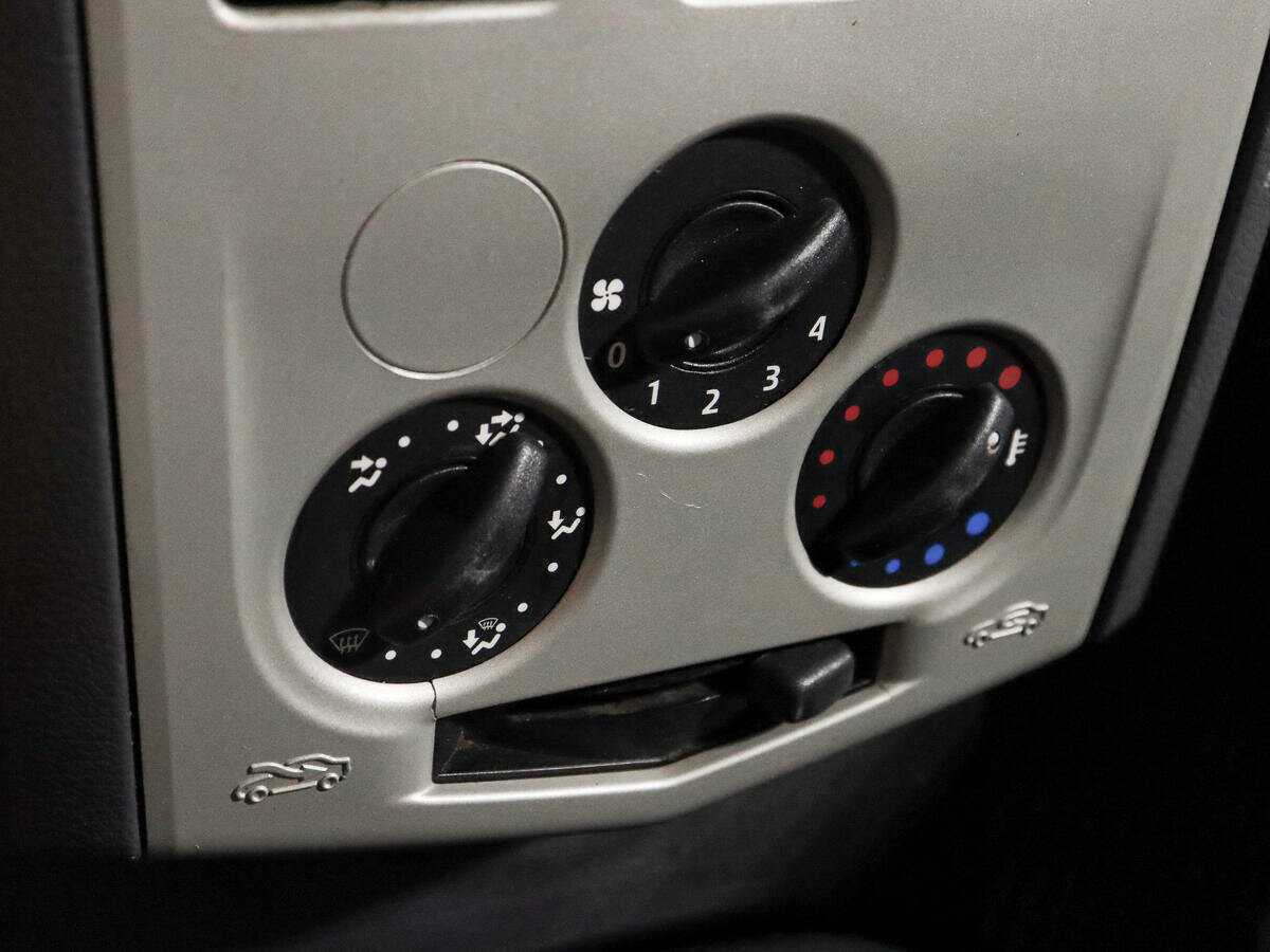 Renault Logan, 2008 Фото №15