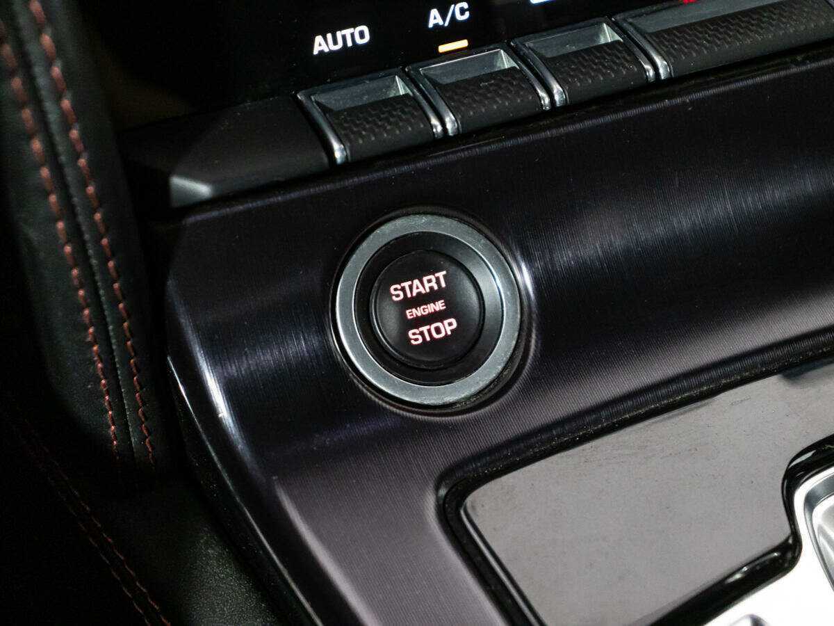 Jaguar F-Type, 2019 Фото №18