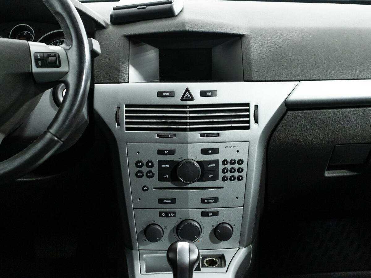 Opel Astra, 2010 Фото №14