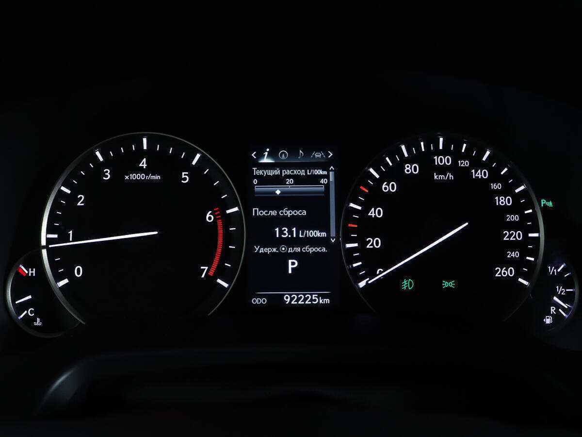 Lexus RX 200t, 2017 Фото №12