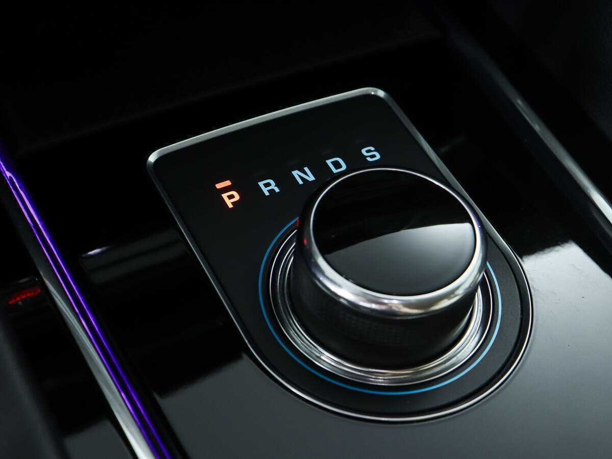 Jaguar F-Pace, 2017 Фото №18