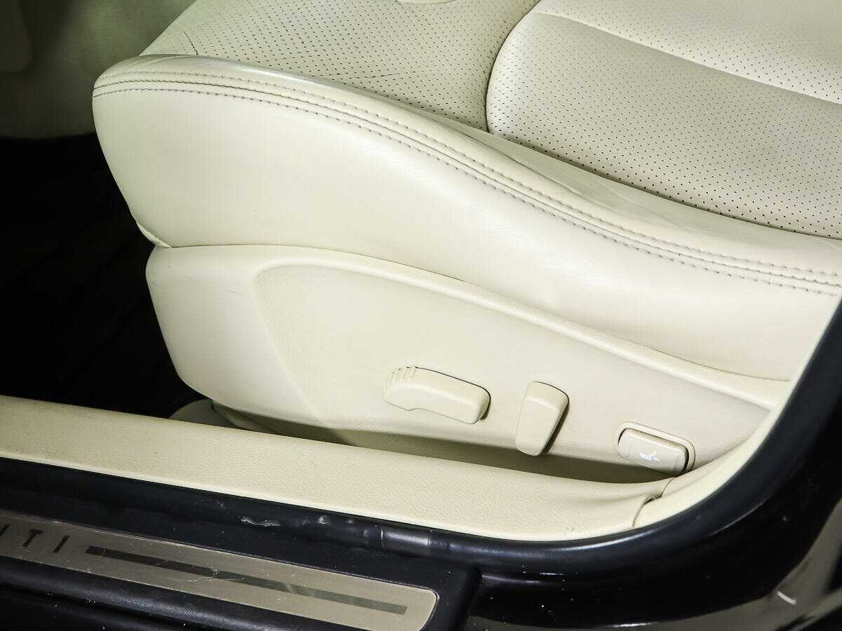 Infiniti G25, 2012 Фото №13