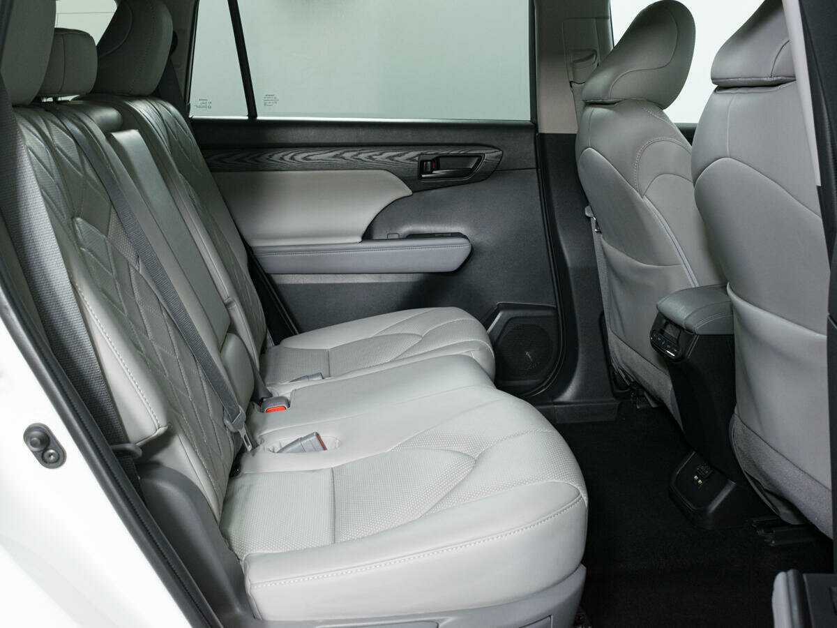 Toyota Highlander, 2020 Фото №13