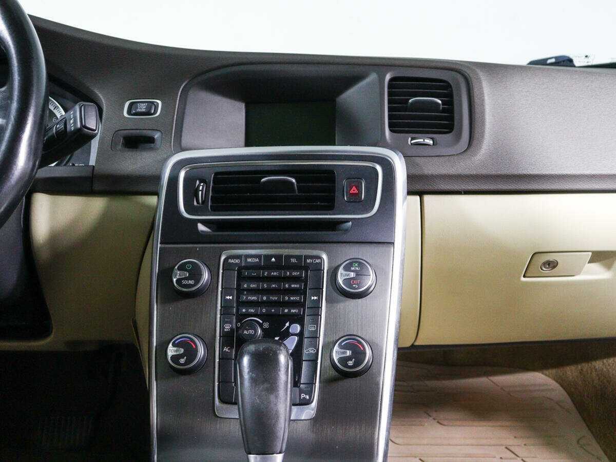 Volvo S60, 2011 Фото №13