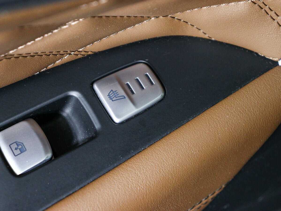 Genesis G70, 2018 Фото №16