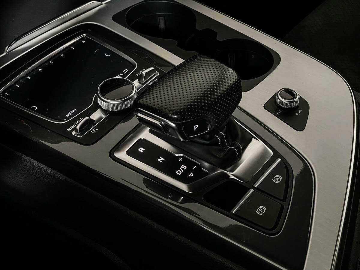 Audi Q7, 2017 Фото №16