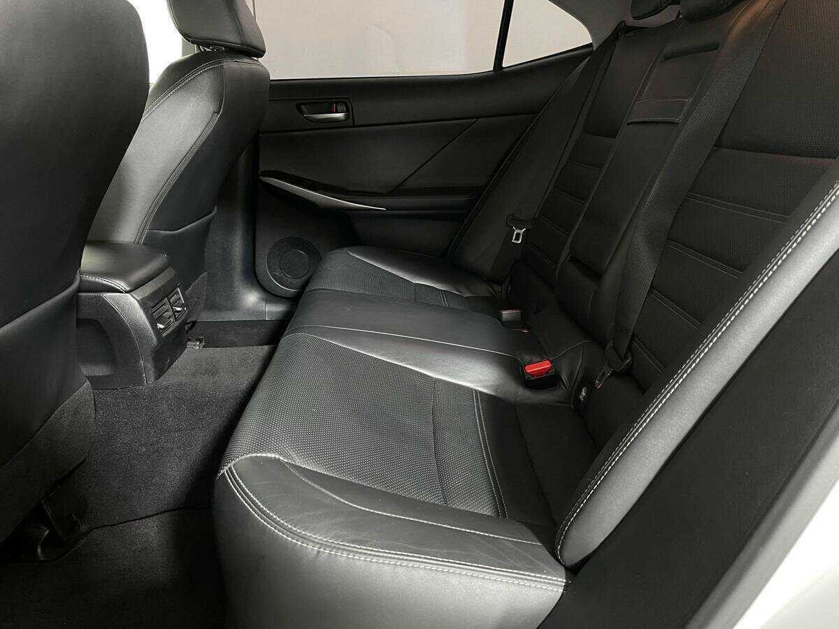 Lexus IS 300, 2018 - 62 892 км. | Фото №8