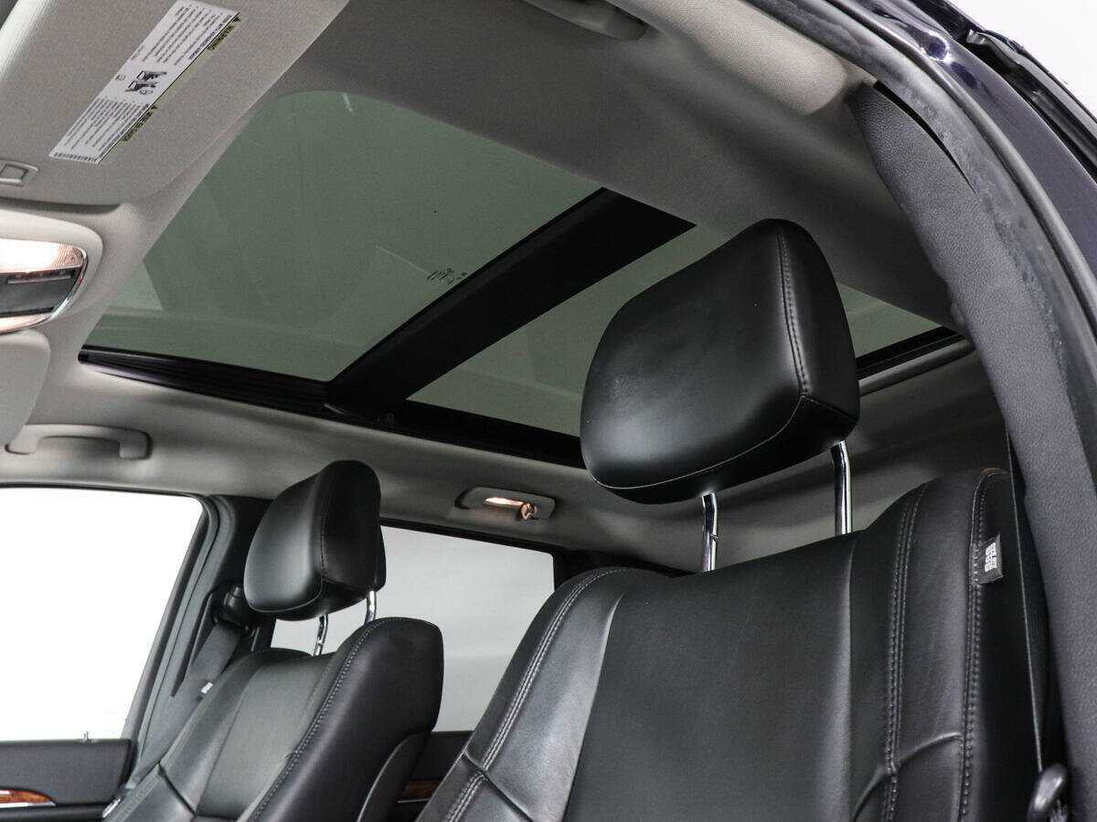 Jeep Grand Cherokee, 2011 Фото №15