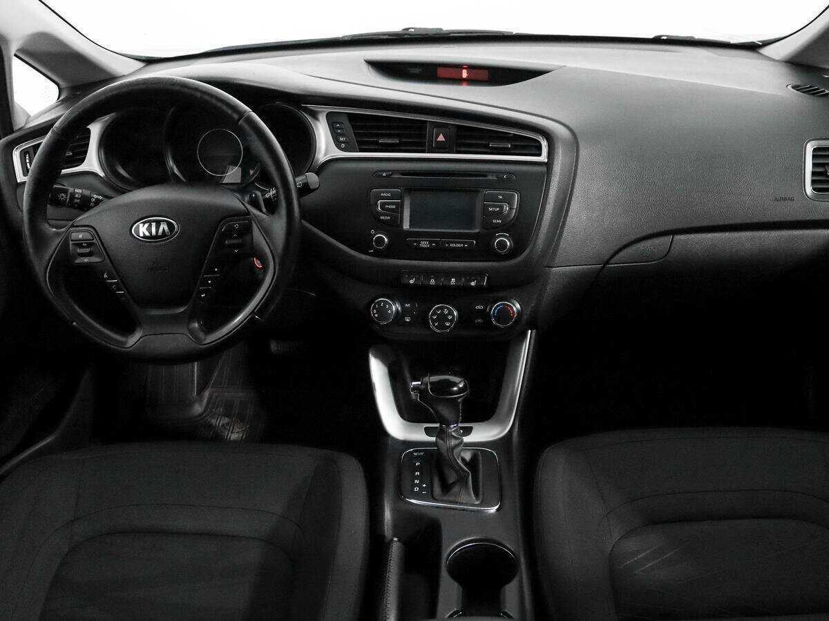Kia Ceed, 2016 Фото №12
