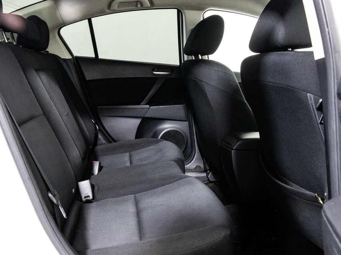 Mazda 3, 2010 Фото №13