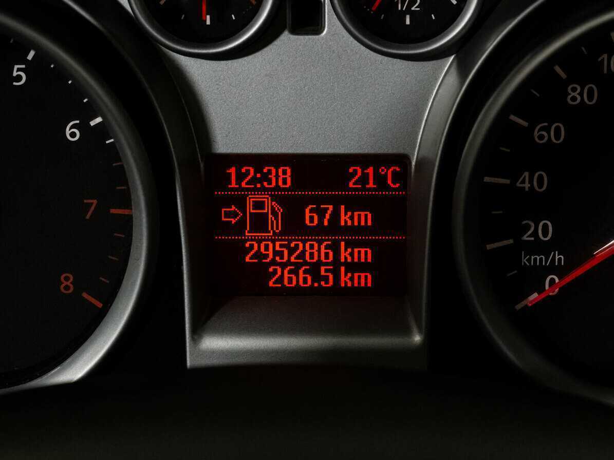 Ford Focus, 2010 Фото №12