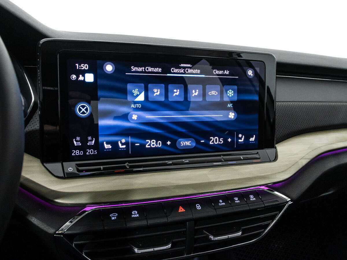 Skoda Octavia, 2023 Фото №16