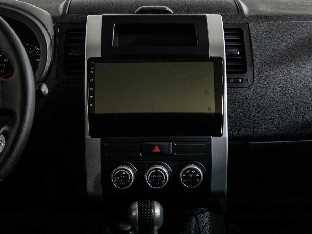 Nissan X-Trail, 2011 Фото №13